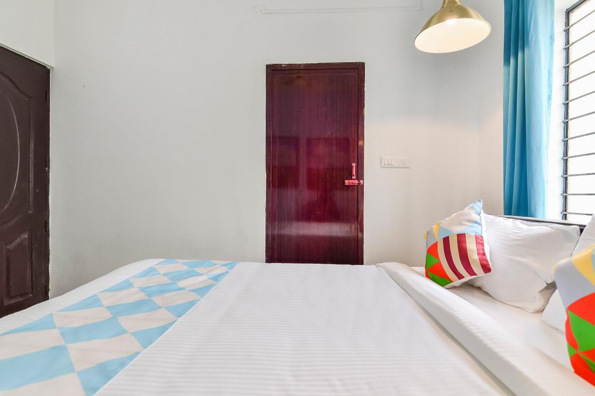 Hotel O Pop Tavern Thiruvananthapuram Екстериор снимка